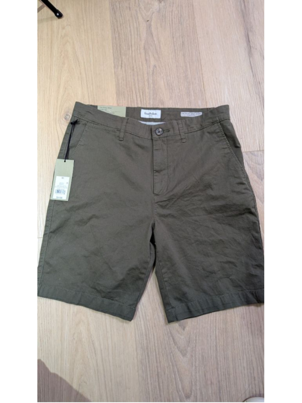Goodfellow & Co The Every Wear Shorts NWT Olive Flat Front Chino Casual Men’s 30